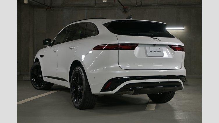 2025 認定中古車 Jaguar F-Pace オストゥーニパールホワイト D204 AWD（オートマチック）MHEV R-DYNAMIC SE