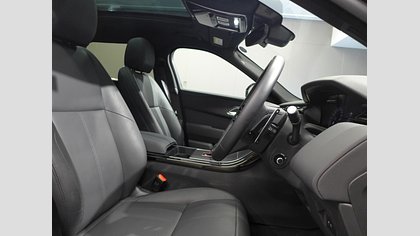 Range Rover Velar 18