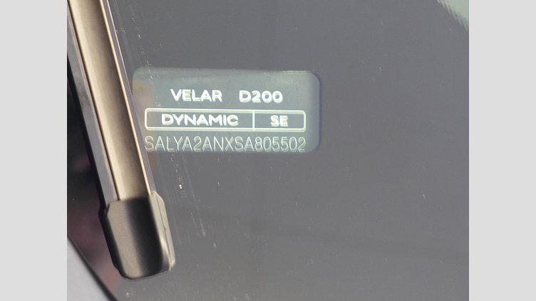 2024 認定中古車 Land Rover Range Rover Velar カルパチアングレイ D200マイルドハイブリッド（ディーゼル） スタンダードホイールベース Dynamic SE