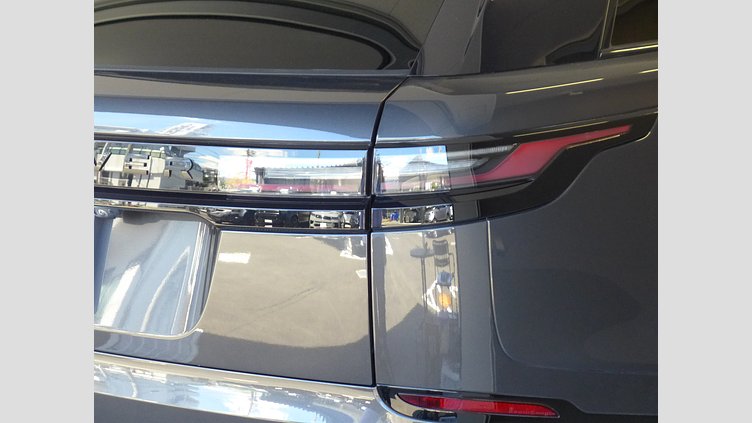 2024 認定中古車 Land Rover Range Rover Velar カルパチアングレイ D200マイルドハイブリッド（ディーゼル） スタンダードホイールベース Dynamic SE