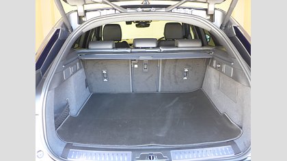 Range Rover Velar 63