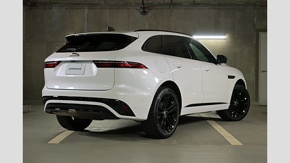 F-Pace 14