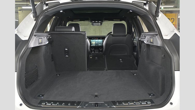 2025 認定中古車 Jaguar F-Pace オストゥーニパールホワイト D204 AWD（オートマチック）MHEV R-DYNAMIC SE