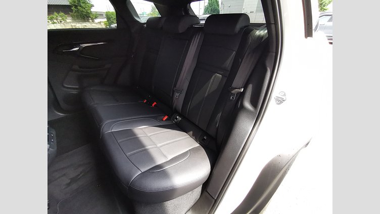 2025 認定中古車 Land Rover Range Rover Evoque Fuji White 1.5 litre i3 PHEV​ S