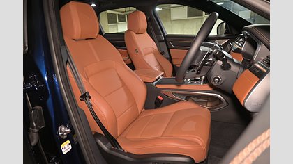 F-Pace 18