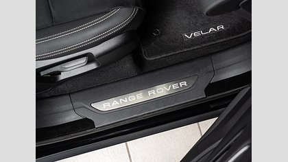 Range Rover Velar 24