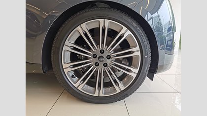 Range Rover 8