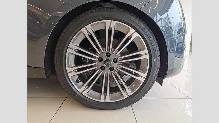 2024 認定中古車 Land Rover Range Rover ヴァレジネブルー D350 AWD MHEV（AT） スタンダードホイールベース Autobiography