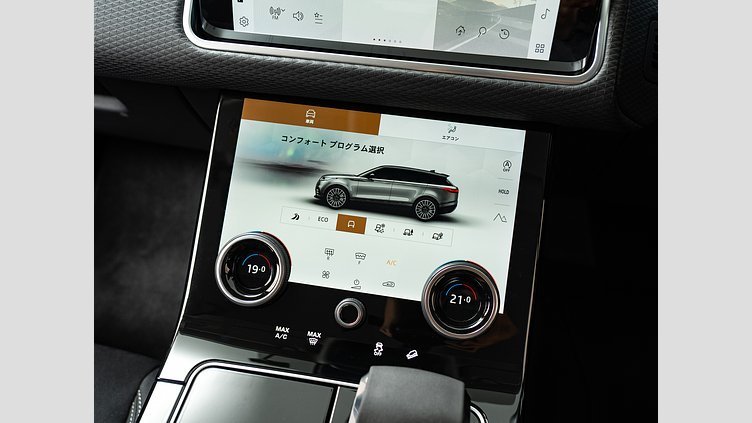 2021 認定中古車 Land Rover Range Rover Velar Santorini Black 2.0 litre i4D​ ベースグレード　200PS　コイルサスペンション