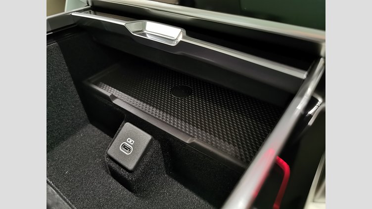 2024 認定中古車 Land Rover Range Rover ヴァレジネブルー D350 AWD MHEV（AT） スタンダードホイールベース Autobiography