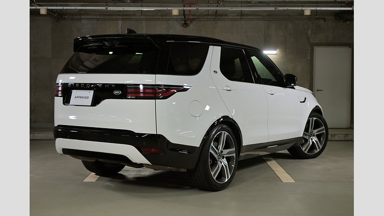 2023 認定中古車 Land Rover Discovery Fuji White 3.0 litre i6D​ R-Dynamic HSE D300