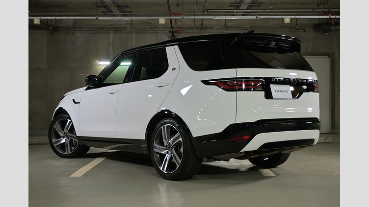2023 認定中古車 Land Rover Discovery Fuji White 3.0 litre i6D​ R-Dynamic HSE D300