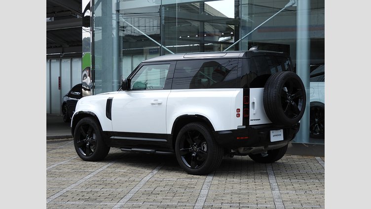 2024 認定中古車 Land Rover Defender 90 フジホワイト D350 ディーゼルマイルドハイブリッド X-Dynamic HSE