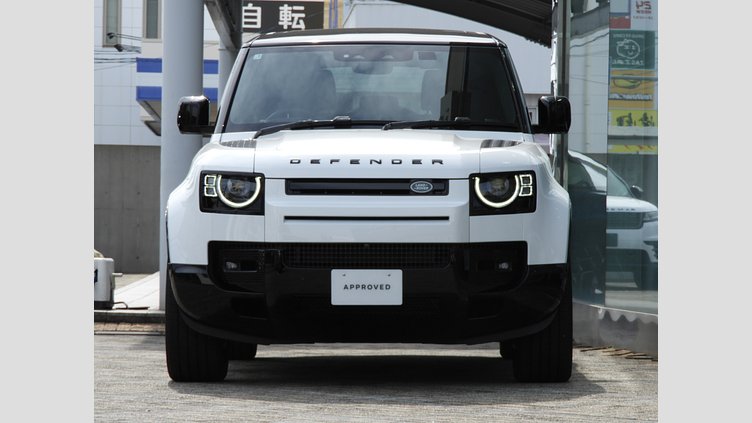 2024 認定中古車 Land Rover Defender 90 フジホワイト D350 ディーゼルマイルドハイブリッド X-Dynamic HSE