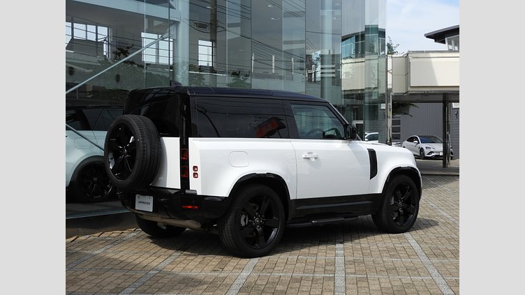 2024 認定中古車 Land Rover Defender 90 フジホワイト D350 ディーゼルマイルドハイブリッド X-Dynamic HSE