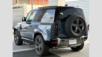 Defender 90 9