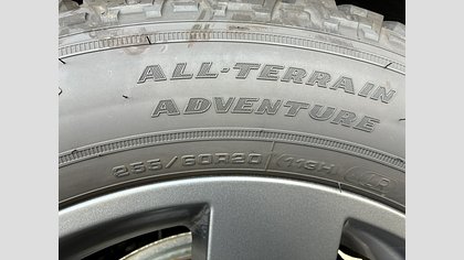 Defender 90 12