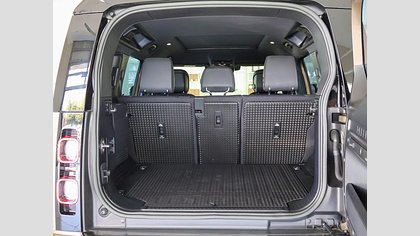 Defender 110 14