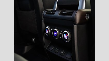 Defender 110 29
