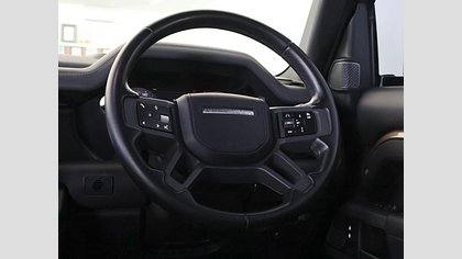 Defender 110 26