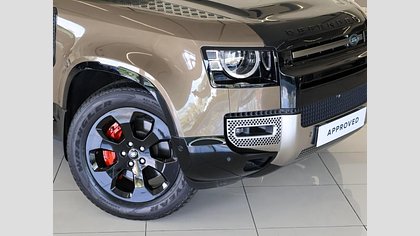 Defender 110 9