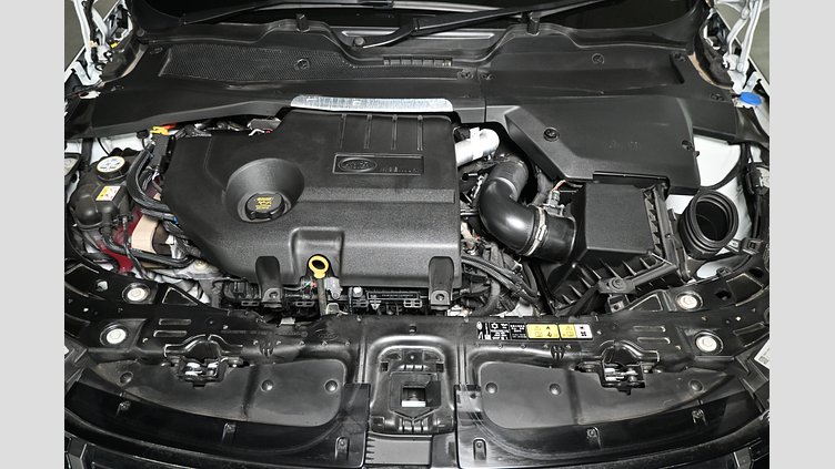 2023 認定中古車 Land Rover Range Rover Evoque フジホワイト D200マイルドハイブリッド（ディーゼル） スタンダードホイールベース DYNAMIC SE