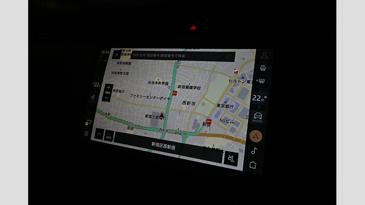 2023 認定中古車 Land Rover Range Rover Evoque フジホワイト D200マイルドハイブリッド（ディーゼル） スタンダードホイールベース DYNAMIC SE