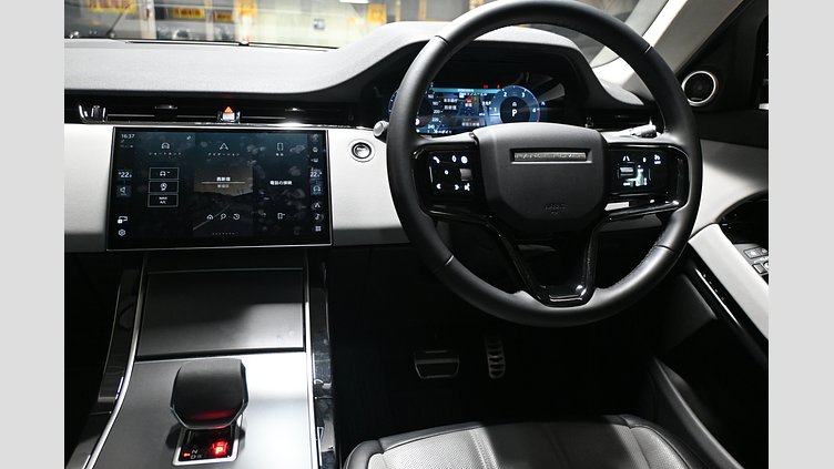 2023 認定中古車 Land Rover Range Rover Evoque フジホワイト D200マイルドハイブリッド（ディーゼル） スタンダードホイールベース DYNAMIC SE