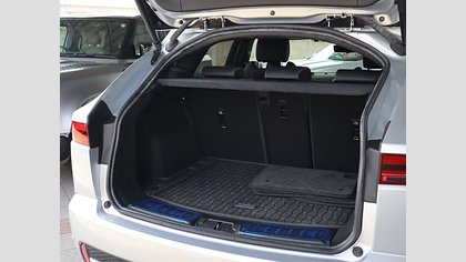 E-Pace 38