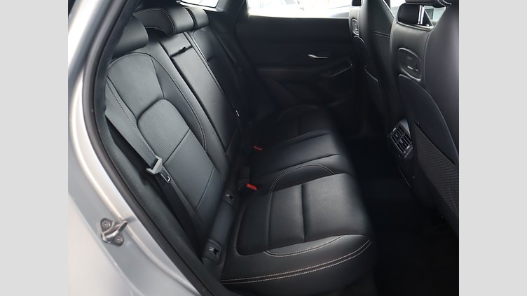 2021 認定中古車 Jaguar E-Pace Hakuba Silver 2.0 litre i4D​ R-Dynamic S