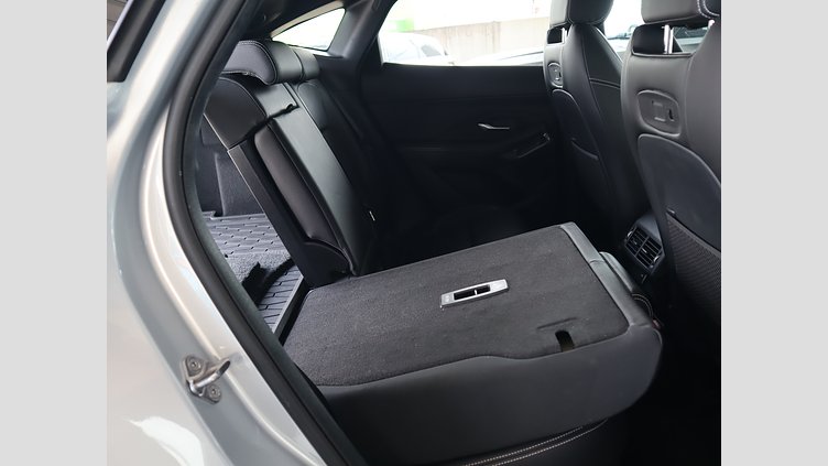 2021 認定中古車 Jaguar E-Pace Hakuba Silver 2.0 litre i4D​ R-Dynamic S