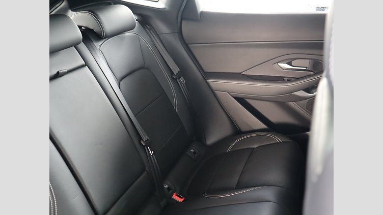 2021 認定中古車 Jaguar E-Pace Hakuba Silver 2.0 litre i4D​ R-Dynamic S