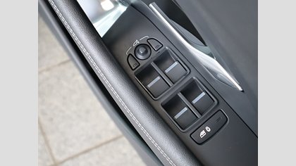 E-Pace 42