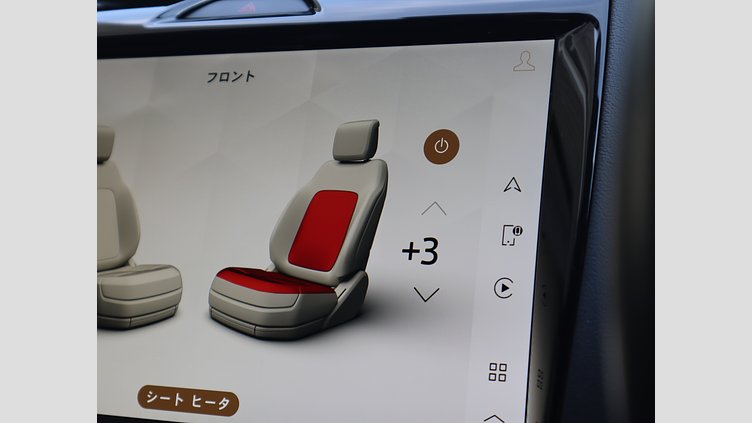2021 認定中古車 Jaguar E-Pace Hakuba Silver 2.0 litre i4D​ R-Dynamic S