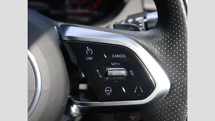 E-Pace 59