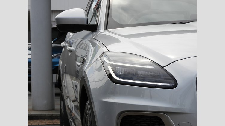 2021 認定中古車 Jaguar E-Pace Hakuba Silver 2.0 litre i4D​ R-Dynamic S