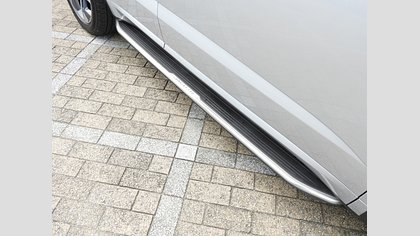 E-Pace 16