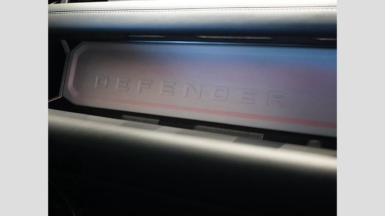 2025 Approved Land Rover Defender 110 Fuji White D350 D350 X-Dynamic HSE