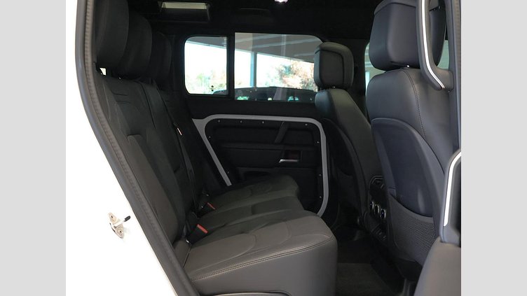 2025 Approved Land Rover Defender 110 Fuji White D350 D350 X-Dynamic HSE