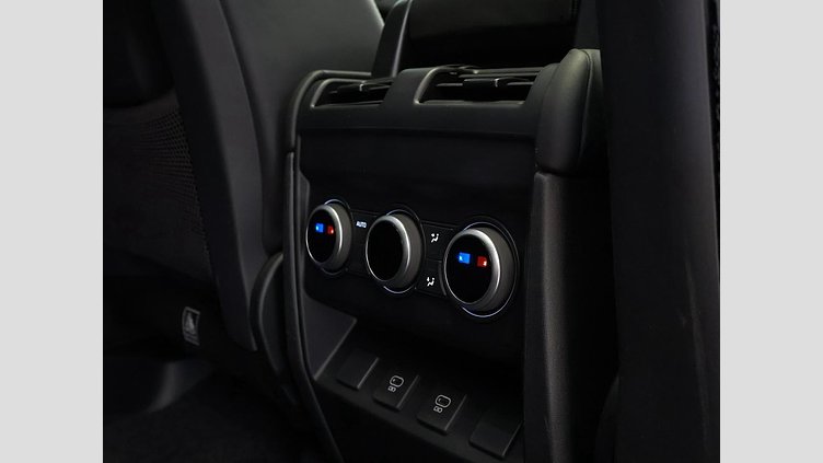2025 Approved Land Rover Defender 110 Fuji White D350 D350 X-Dynamic HSE
