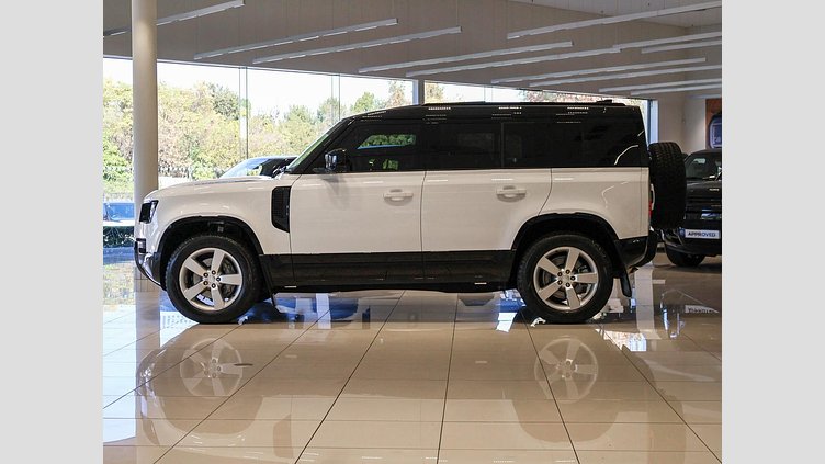 2025 Approved Land Rover Defender 110 Fuji White D350 D350 X-Dynamic HSE