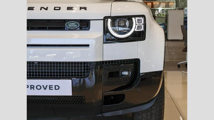 2025 Approved Land Rover Defender 110 Fuji White D350 D350 X-Dynamic HSE
