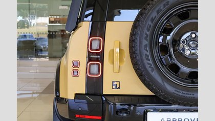 Defender 110 14