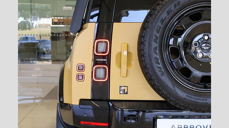 2026 Approved Land Rover Defender 110 Deep Sandglow Yellow D350 D350 Trophy Edition 1
