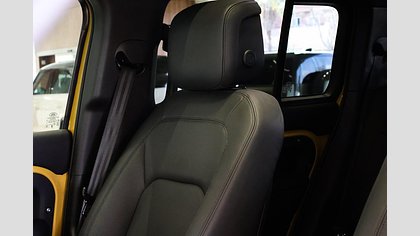 Defender 110 36