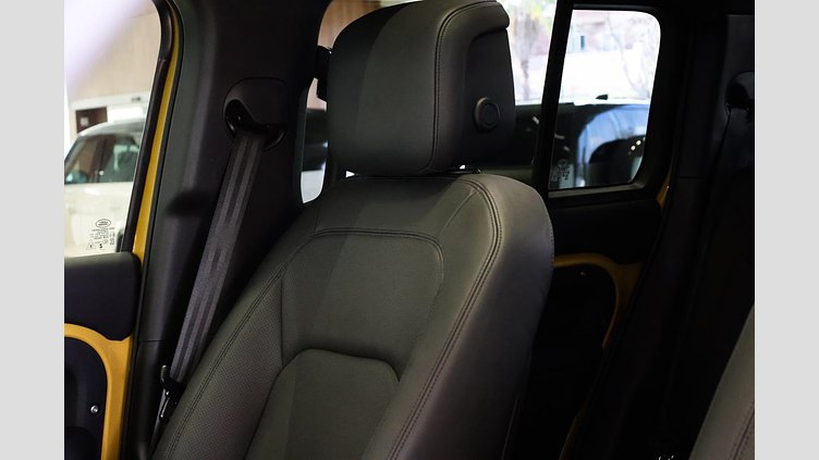 2026 Approved Land Rover Defender 110 Deep Sandglow Yellow D350 D350 Trophy Edition 1