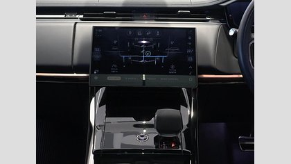 Range Rover Sport 37