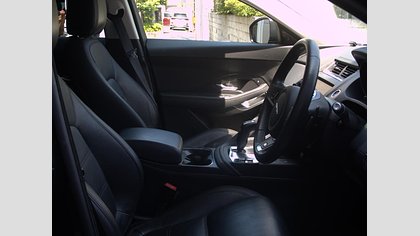 E-Pace 16