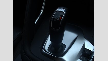 E-Pace 8