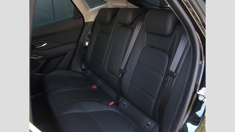 2019 認定中古車 Jaguar E-Pace サントリーニブラック D180 オートマチック全輪駆動 S
